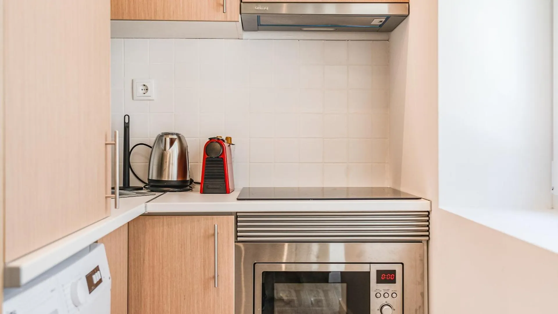 Campolide Duplex Apartments Лиссабон
