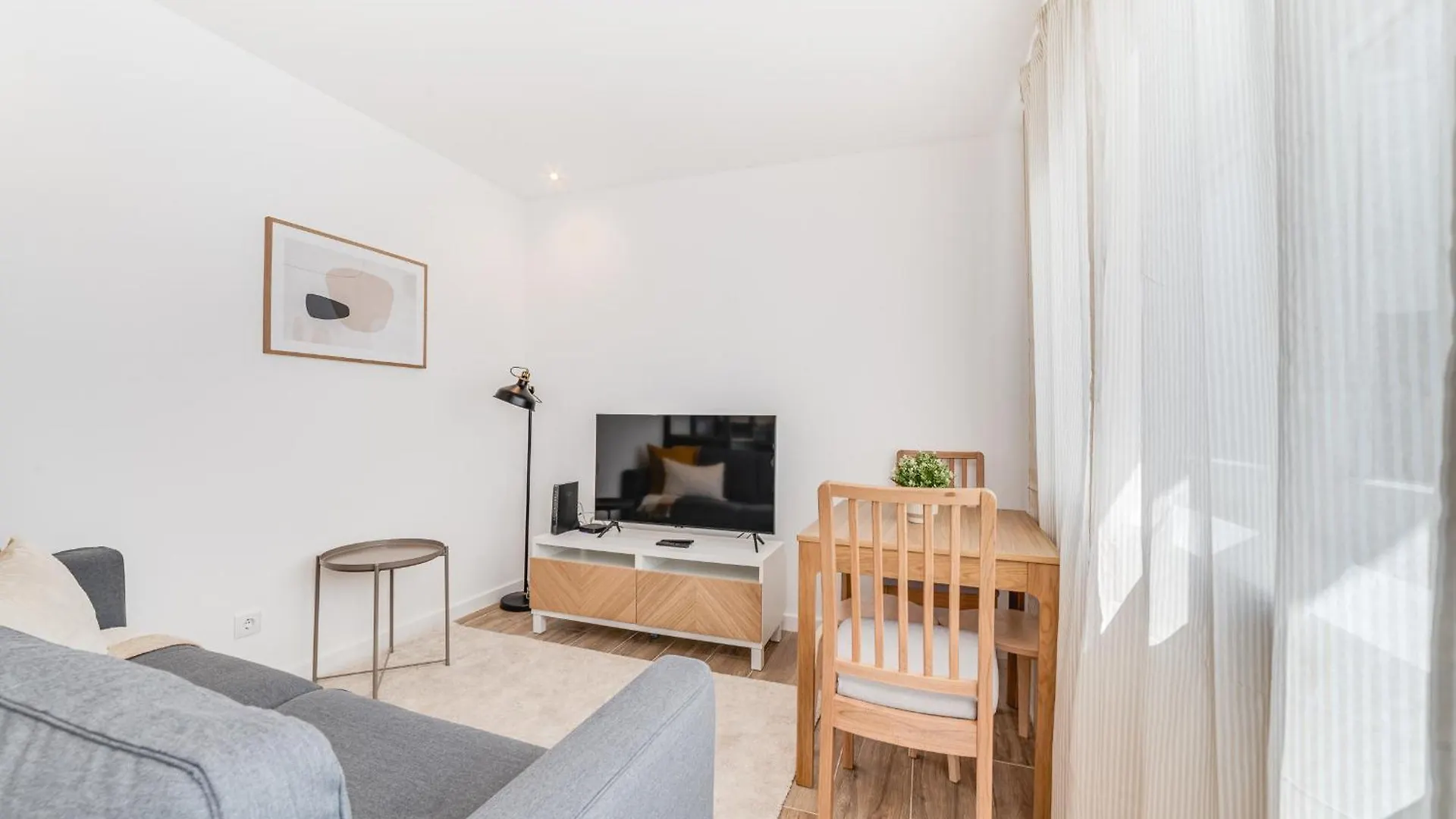 Campolide Duplex Apartments Лиссабон 0*,