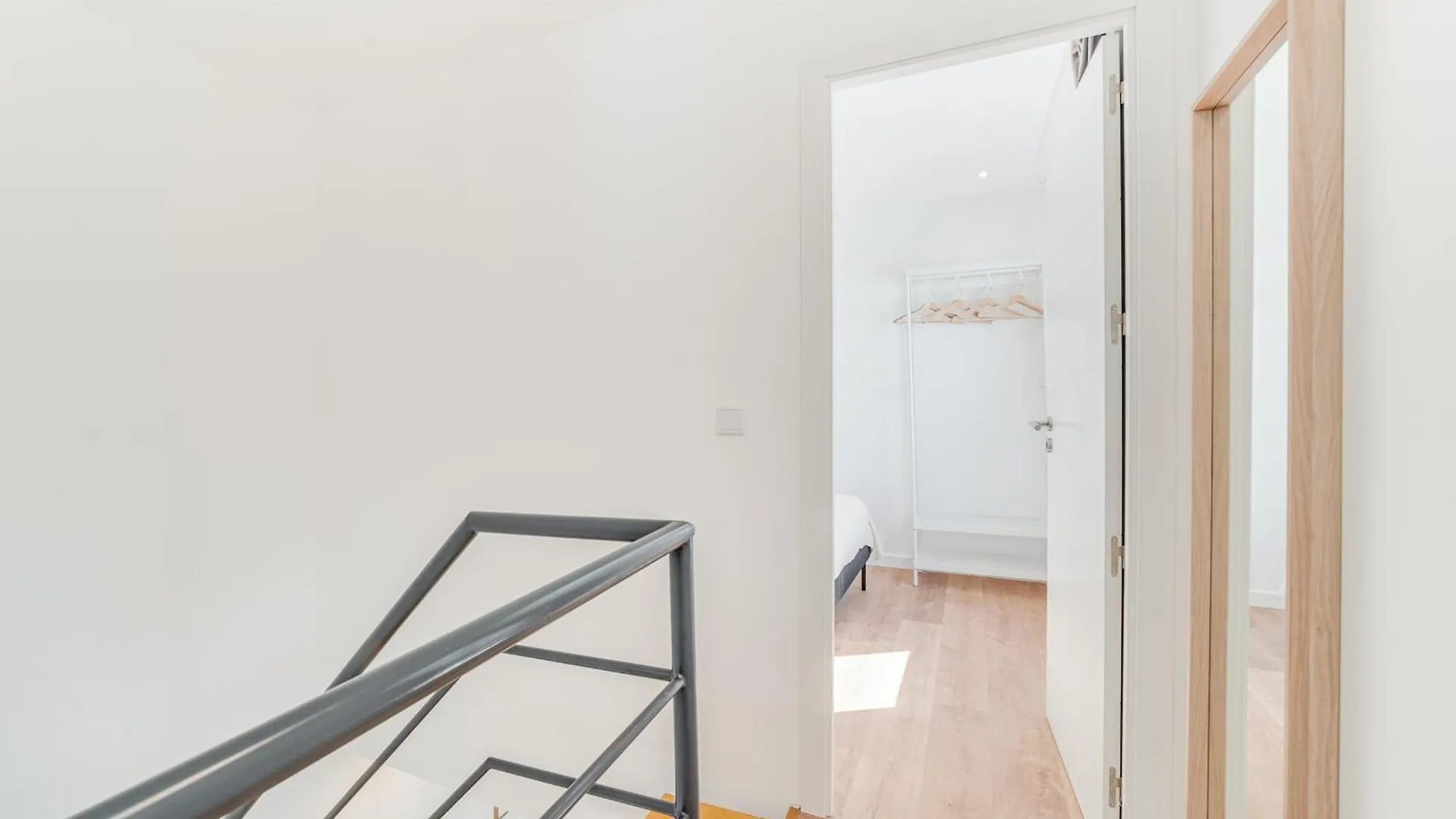 Campolide Duplex Apartments Лиссабон Португалия