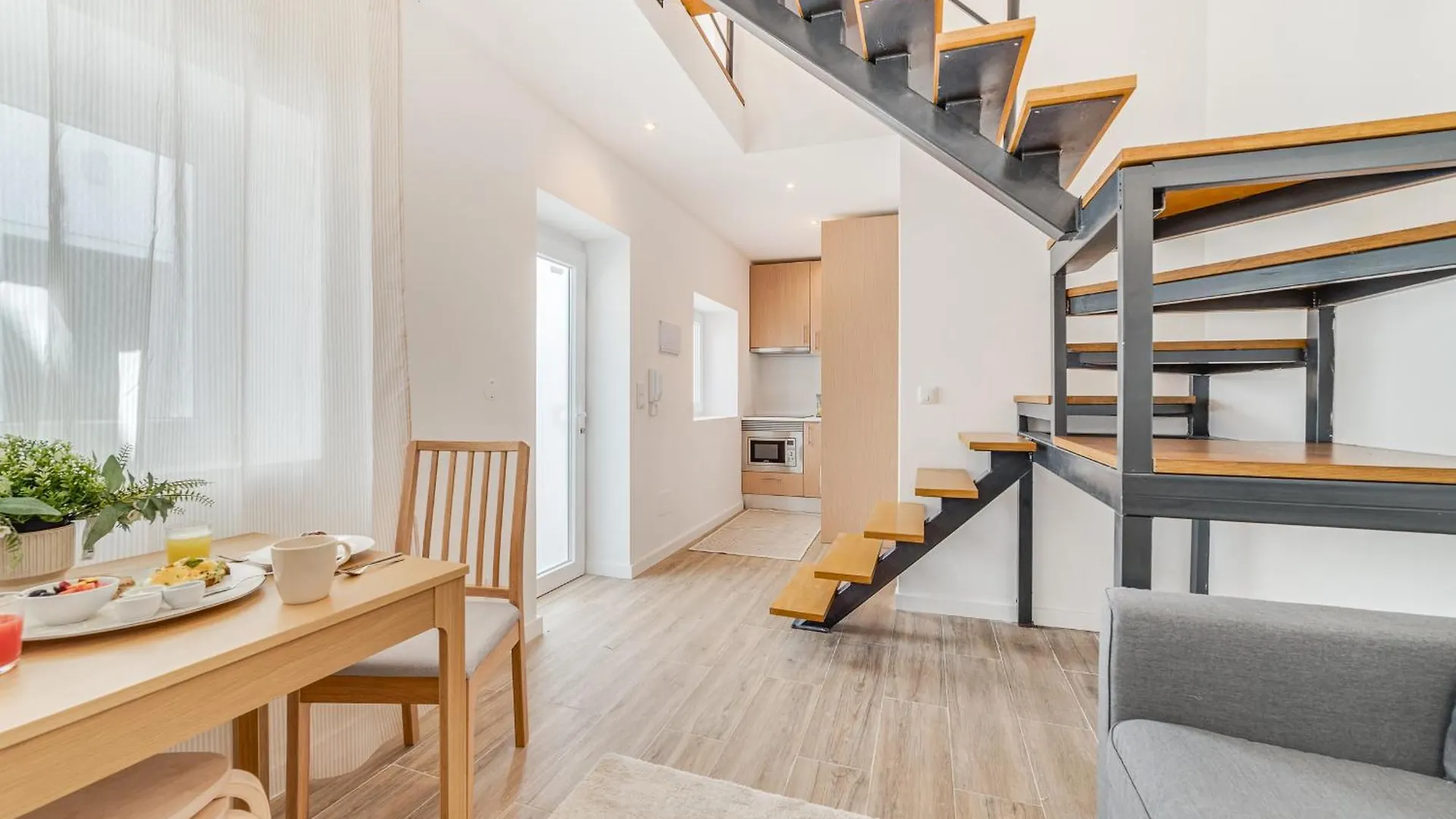 Campolide Duplex Apartments Lisboa