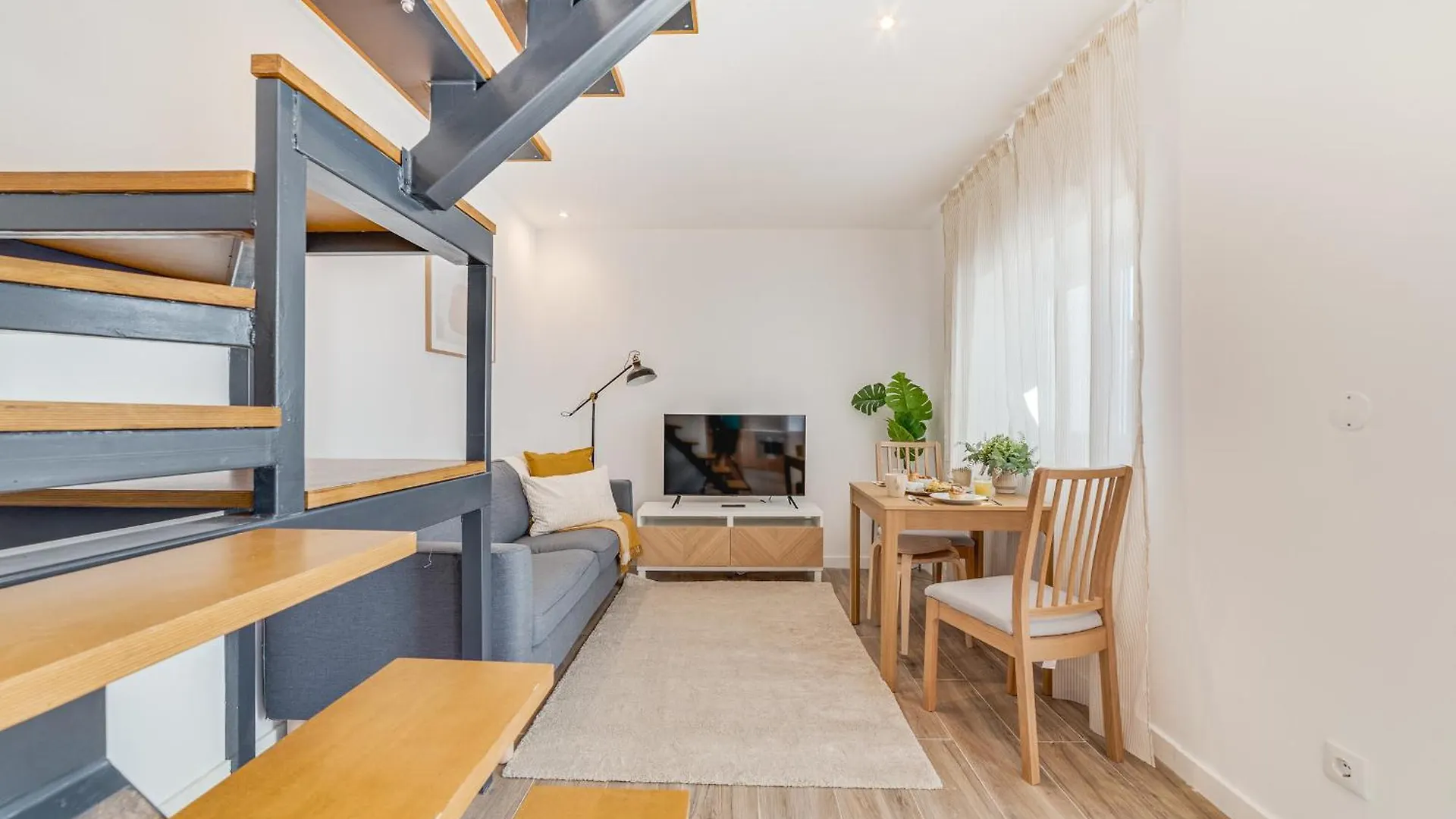 Campolide Duplex Apartments Lisboa